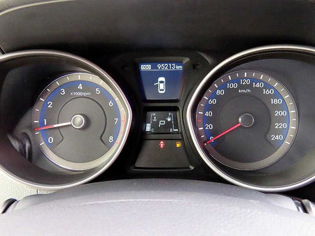 Hyundai i30 — photo 09