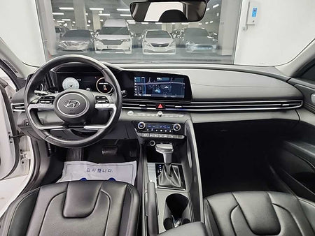 Hyundai Avante — photo 07