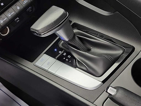 Hyundai Avante — photo 08
