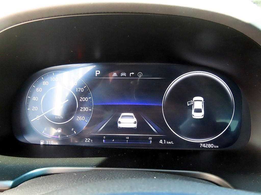 Kia K9 — photo 09