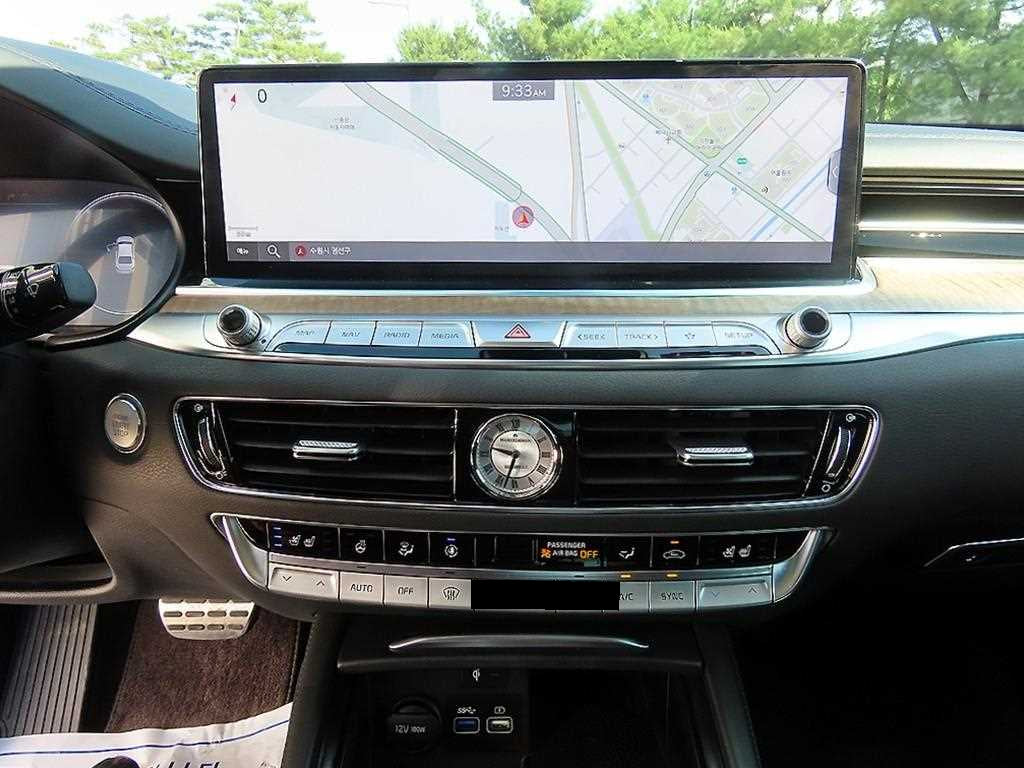 Kia K9 — photo 12