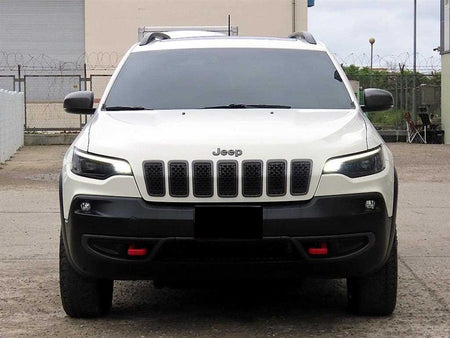 Jeep Cherokee — photo 01