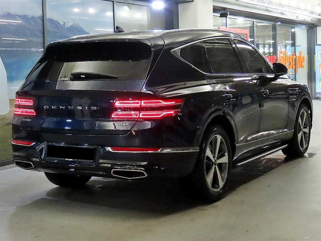 Genesis GV80 — photo 04