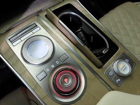 Genesis GV80 — photo 12