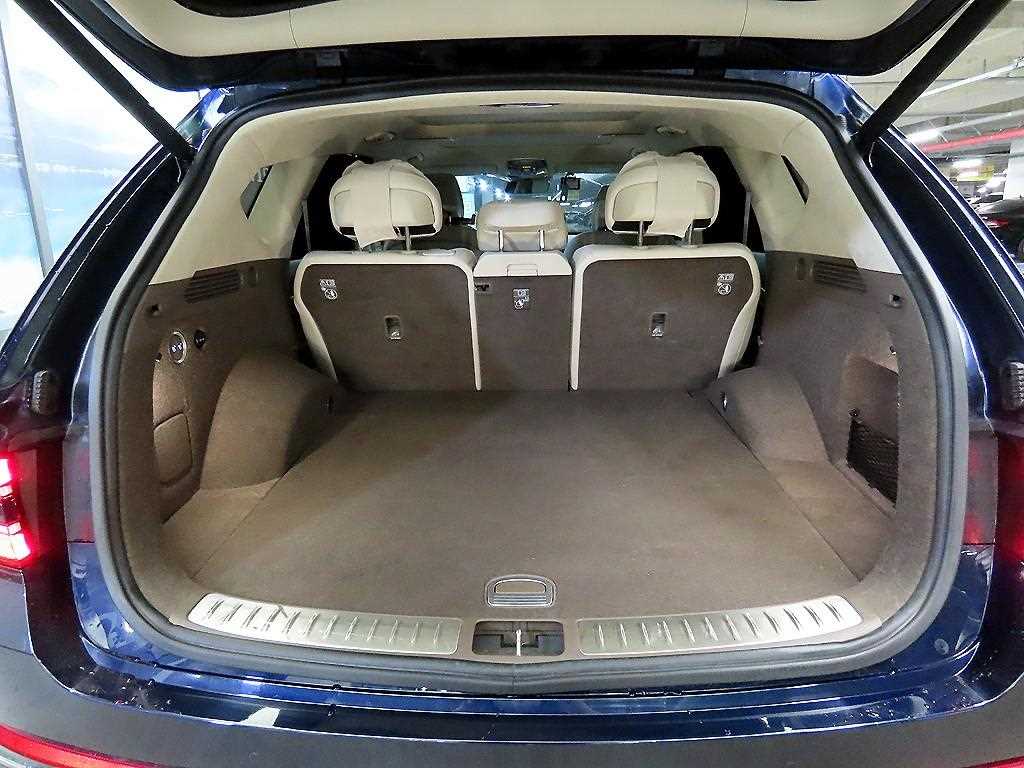 Genesis GV80 — photo 15