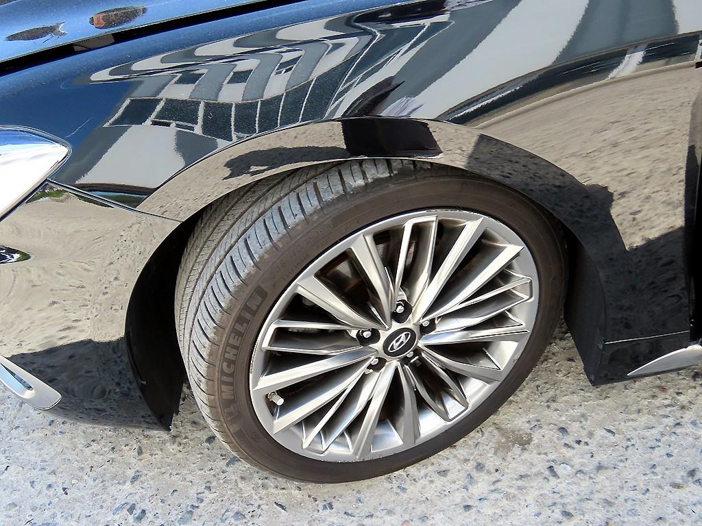 Hyundai Grandeur — photo 20