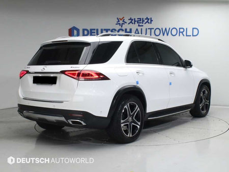 Mercedes-Benz GLE-Class — photo 02