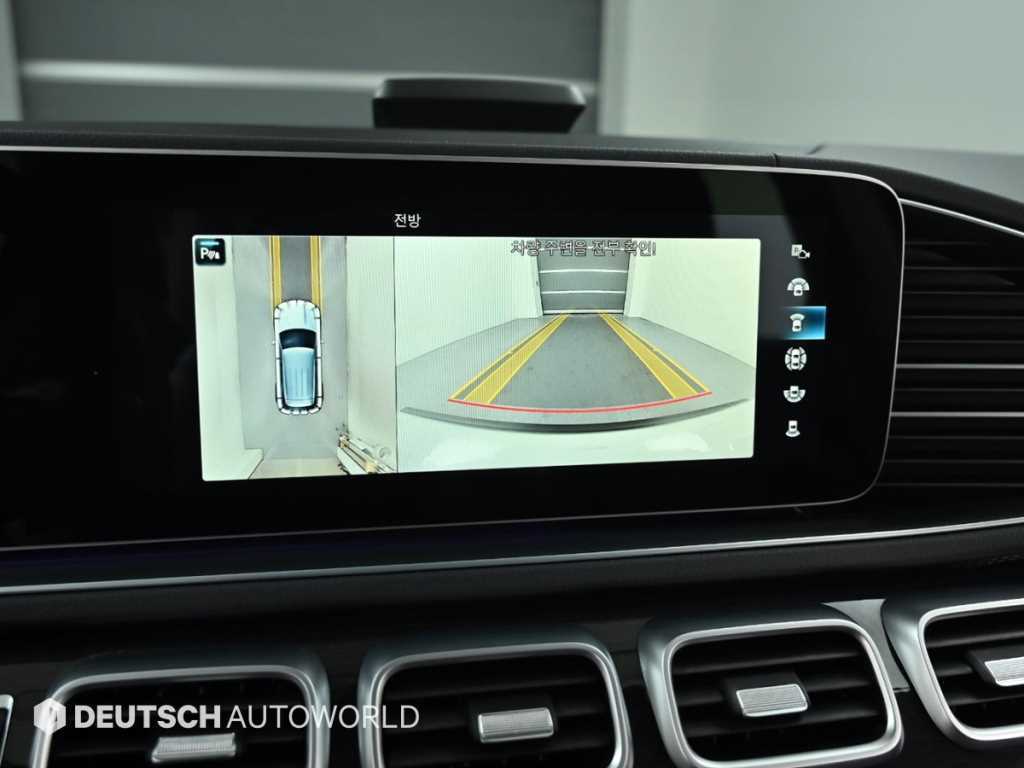 Mercedes-Benz GLE-Class — photo 15