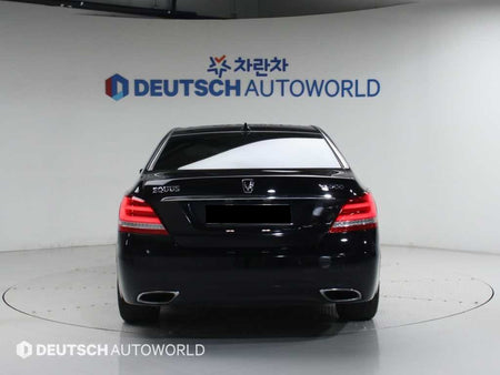 Hyundai Equus — photo 04