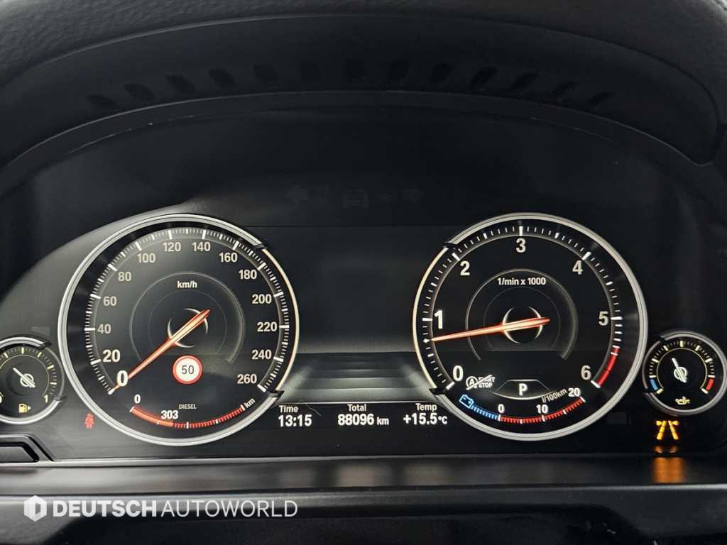 BMW X6 — photo 09