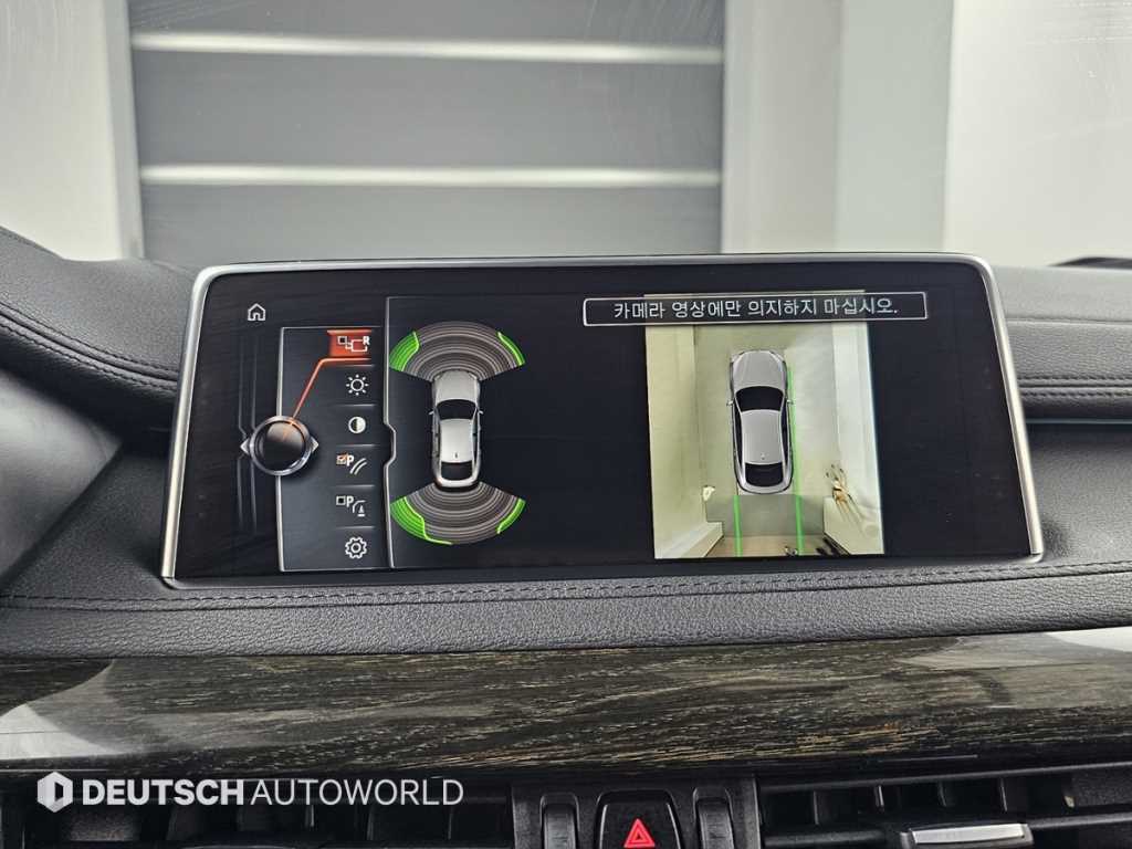 BMW X6 — photo 17