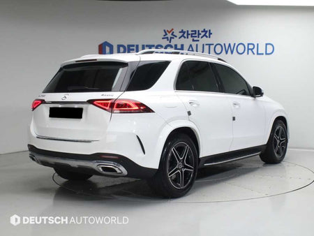 Mercedes-Benz GLE-Class — photo 02