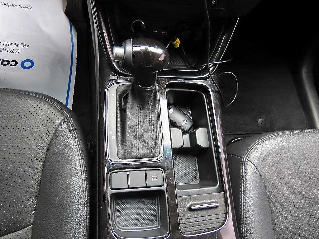 Kia Sorento — photo 10