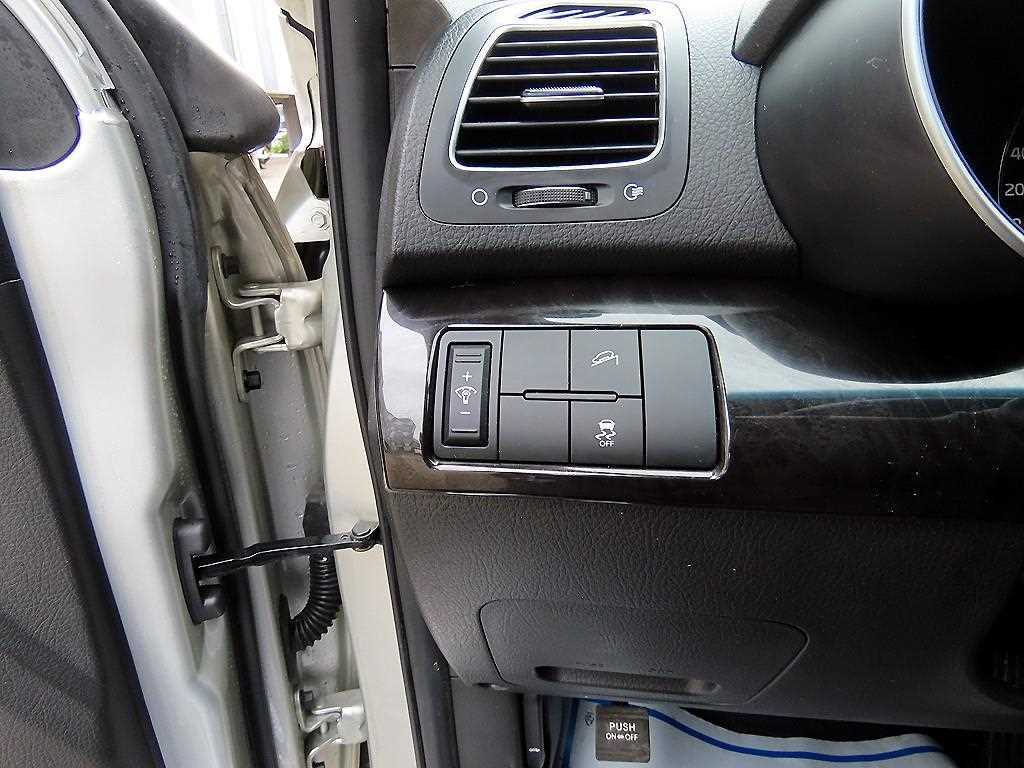 Kia Sorento — photo 12