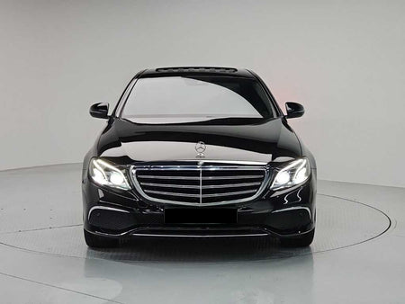 Mercedes-Benz E-Class — photo 02