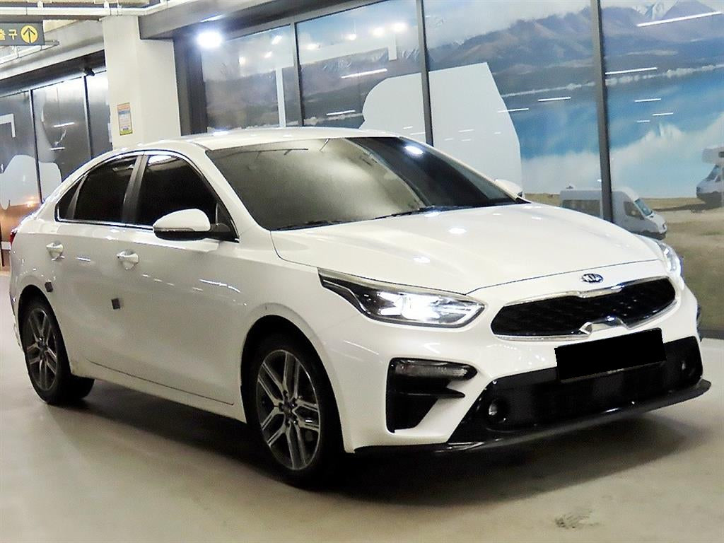 Kia K3 — photo 01