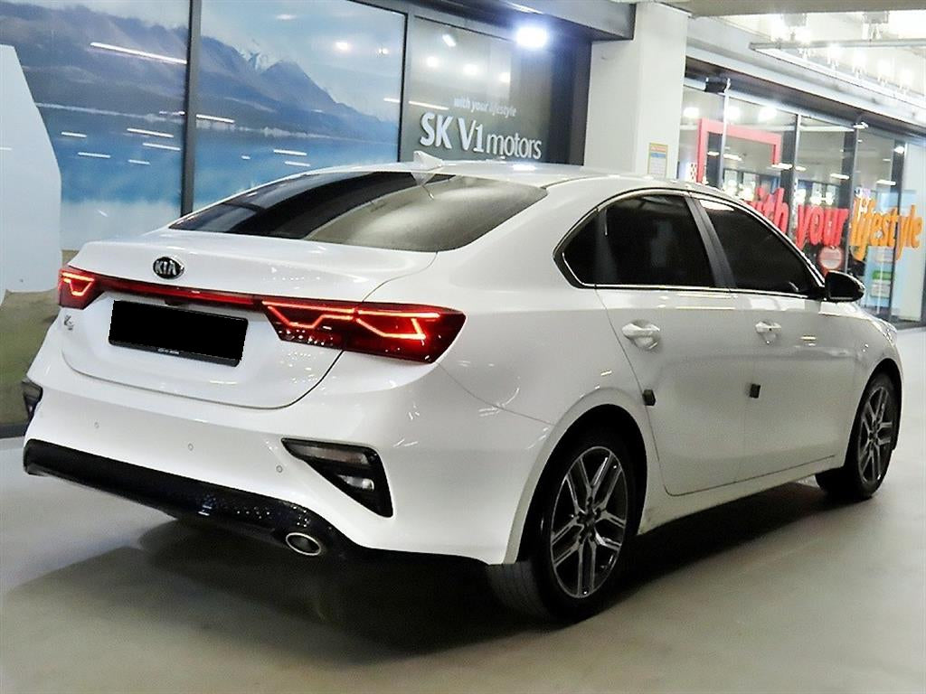 Kia K3 — photo 04