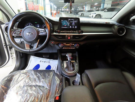 Kia K3 — photo 10