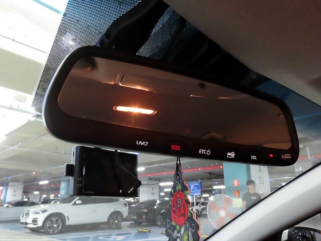 Kia K3 — photo 15