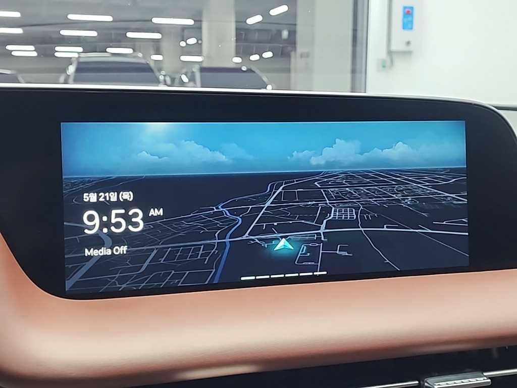 Genesis G90 — photo 15