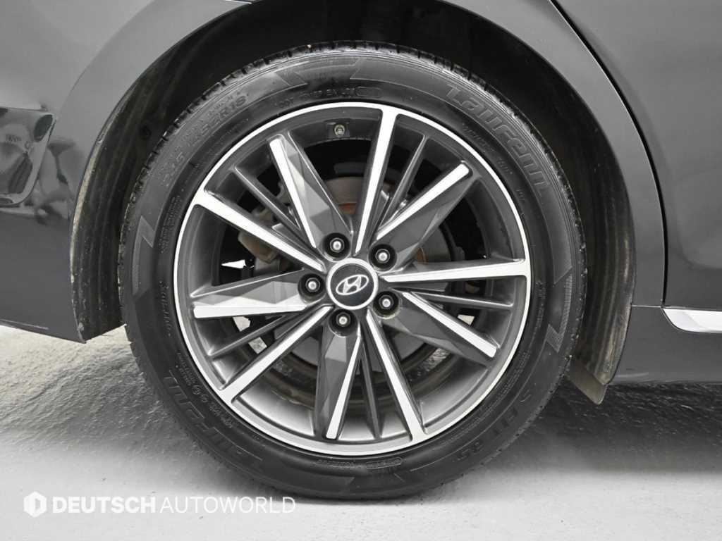 Hyundai Grandeur — photo 05