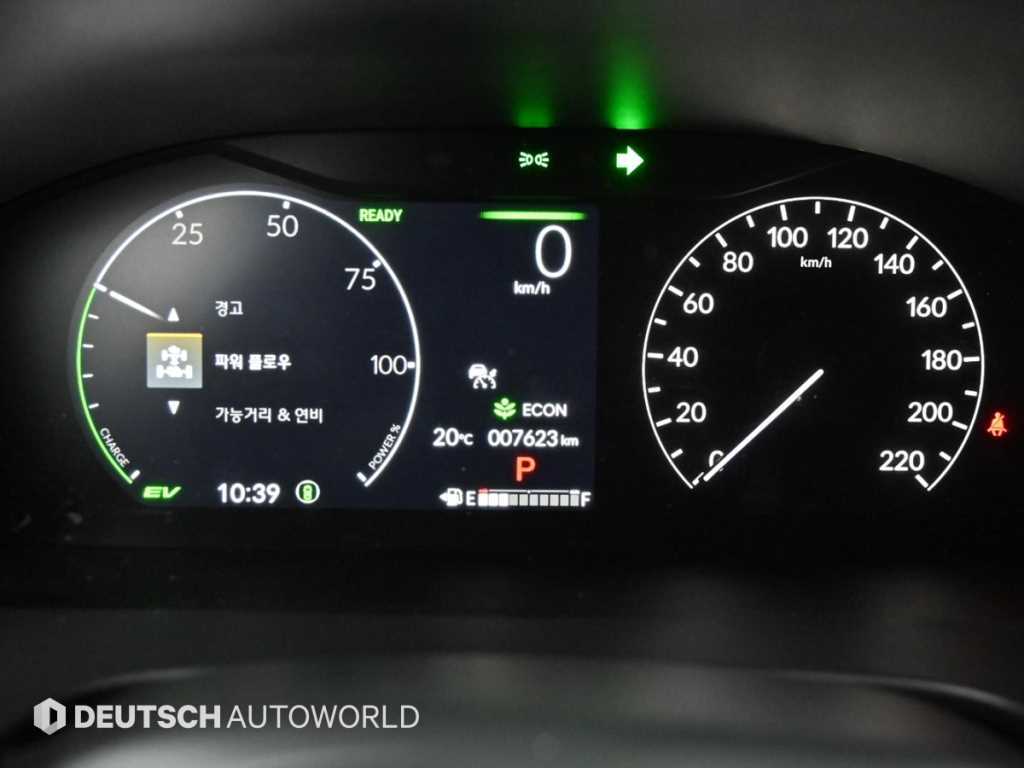 Honda CR-V — photo 08