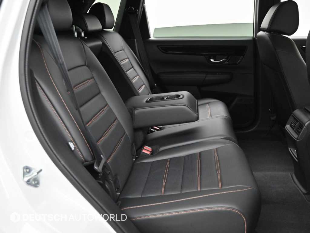 Honda CR-V — photo 12