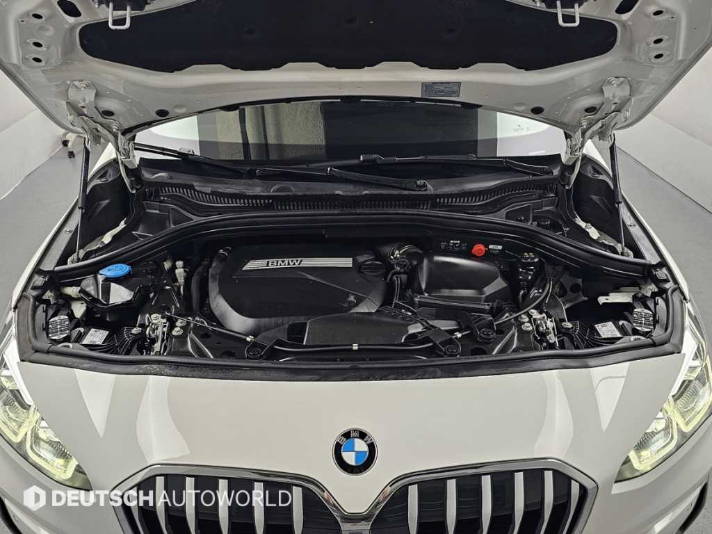 BMW 2-Series — photo 06