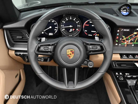 Porsche 911 — photo 12