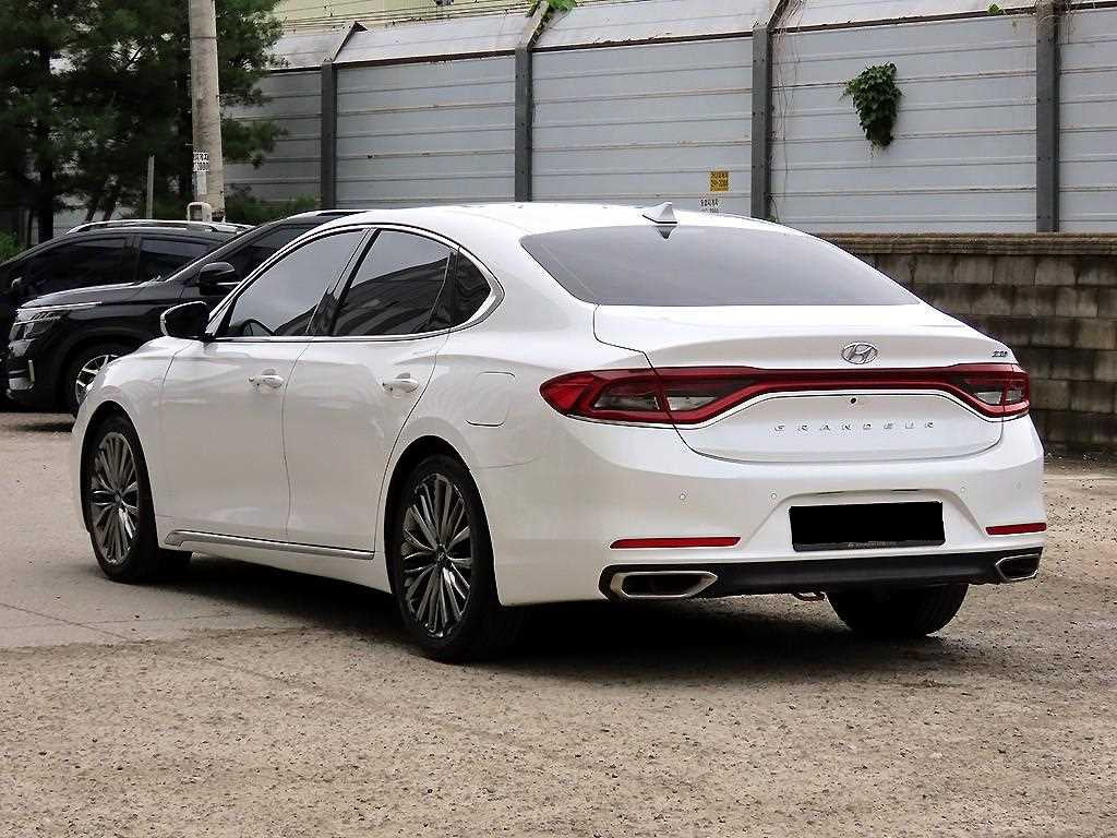 Hyundai Grandeur — photo 03