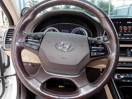 Hyundai Grandeur — photo 07