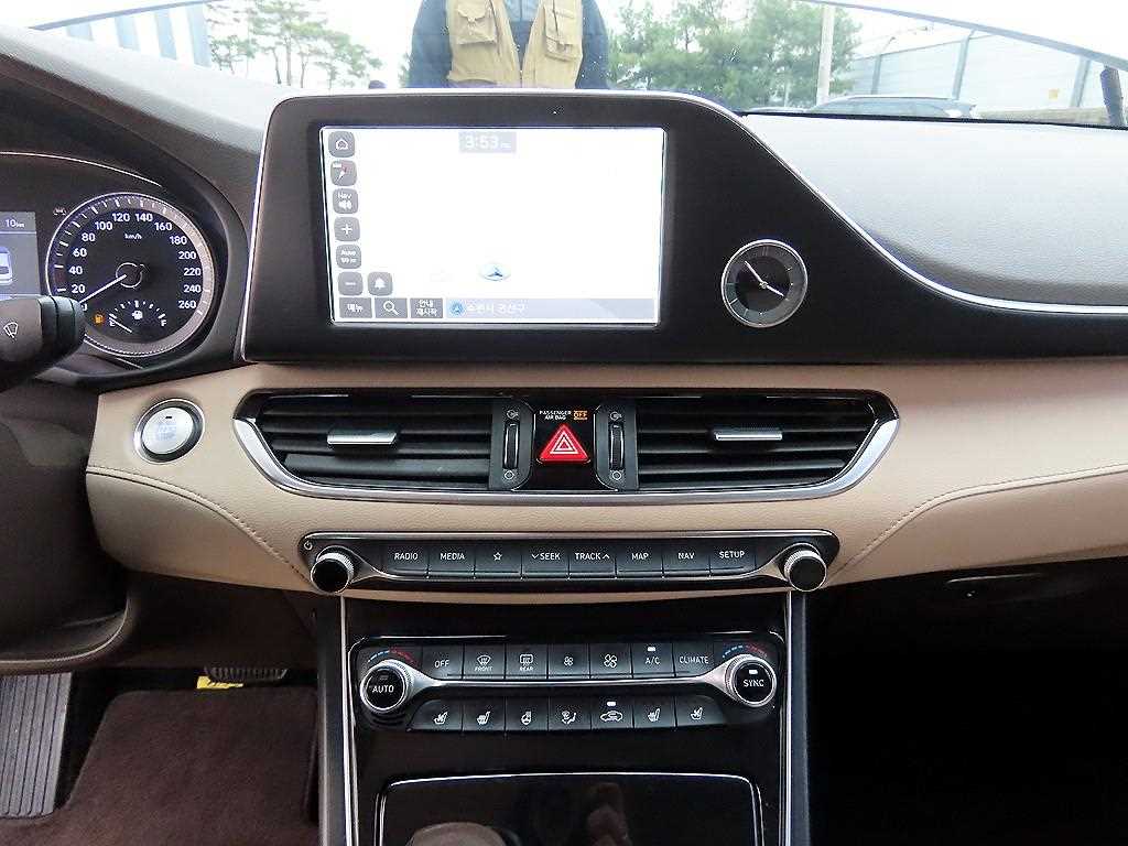 Hyundai Grandeur — photo 13