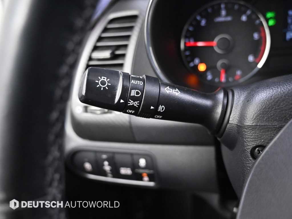 Kia K3 — photo 16