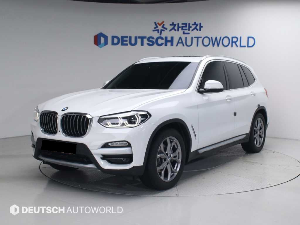BMW X3 — photo 01