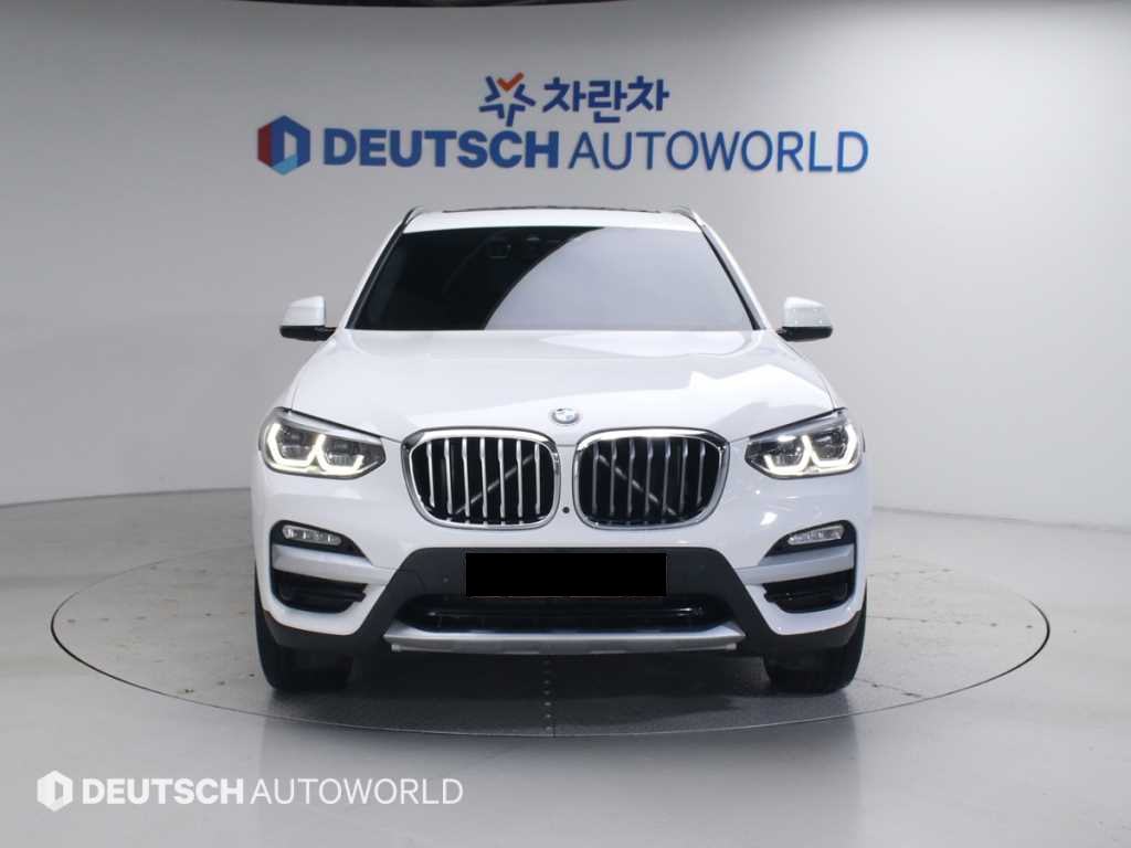 BMW X3 — photo 03