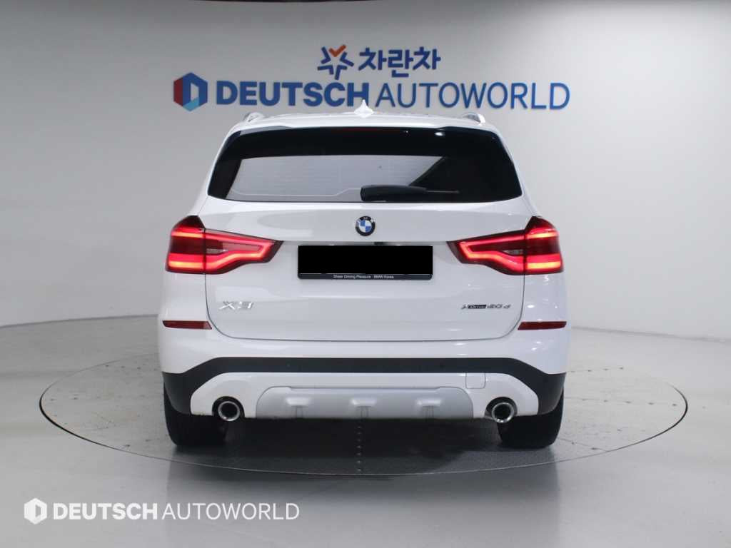 BMW X3 — photo 04