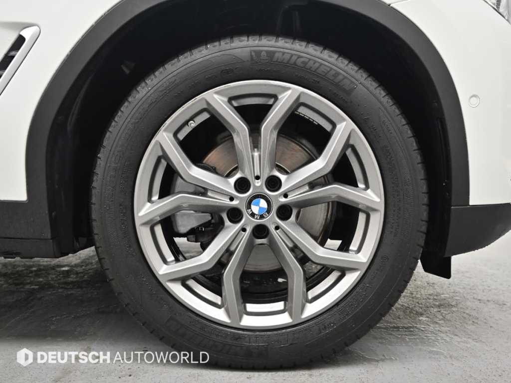 BMW X3 — photo 05