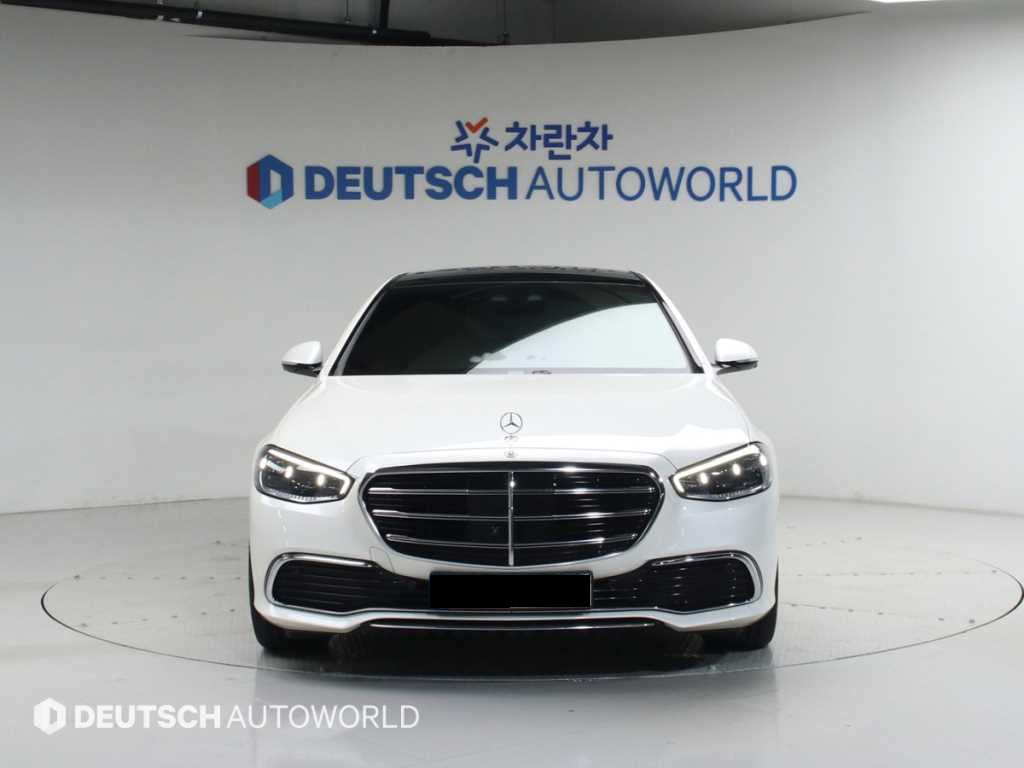 Mercedes-Benz S-Class — photo 03