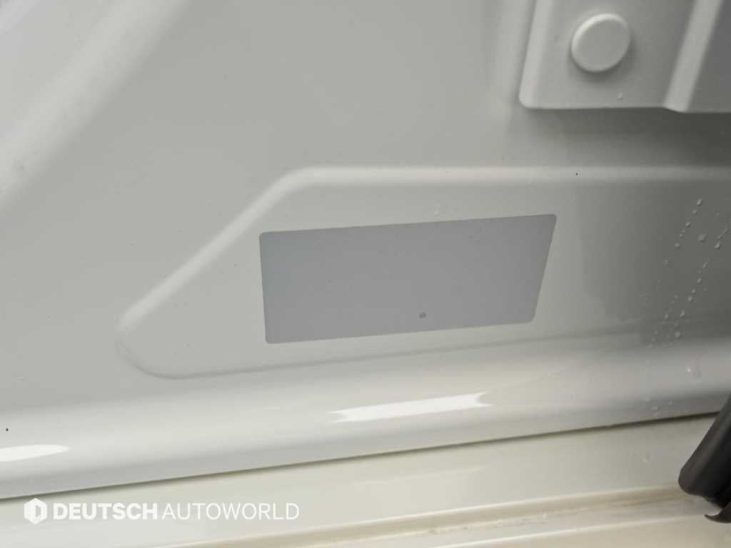 Mercedes-Benz S-Class — photo 20