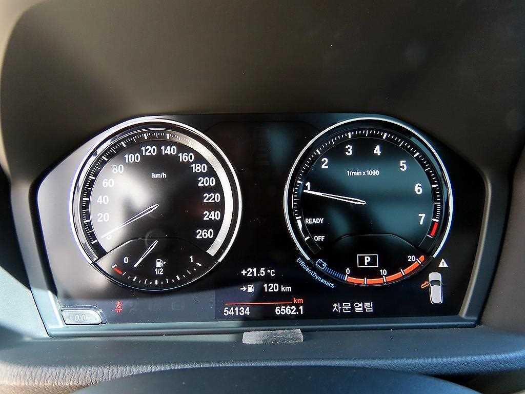 BMW X2 (F39) — photo 09