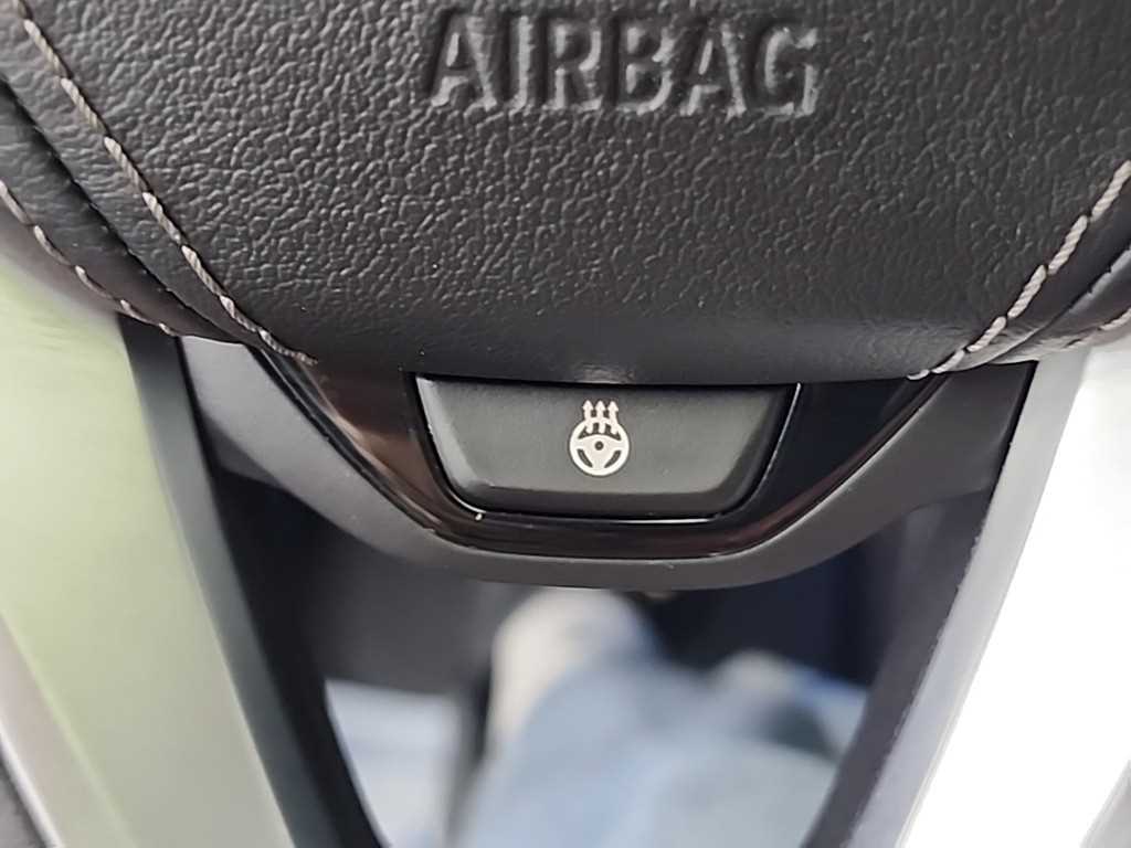 BMW X5 — photo 18