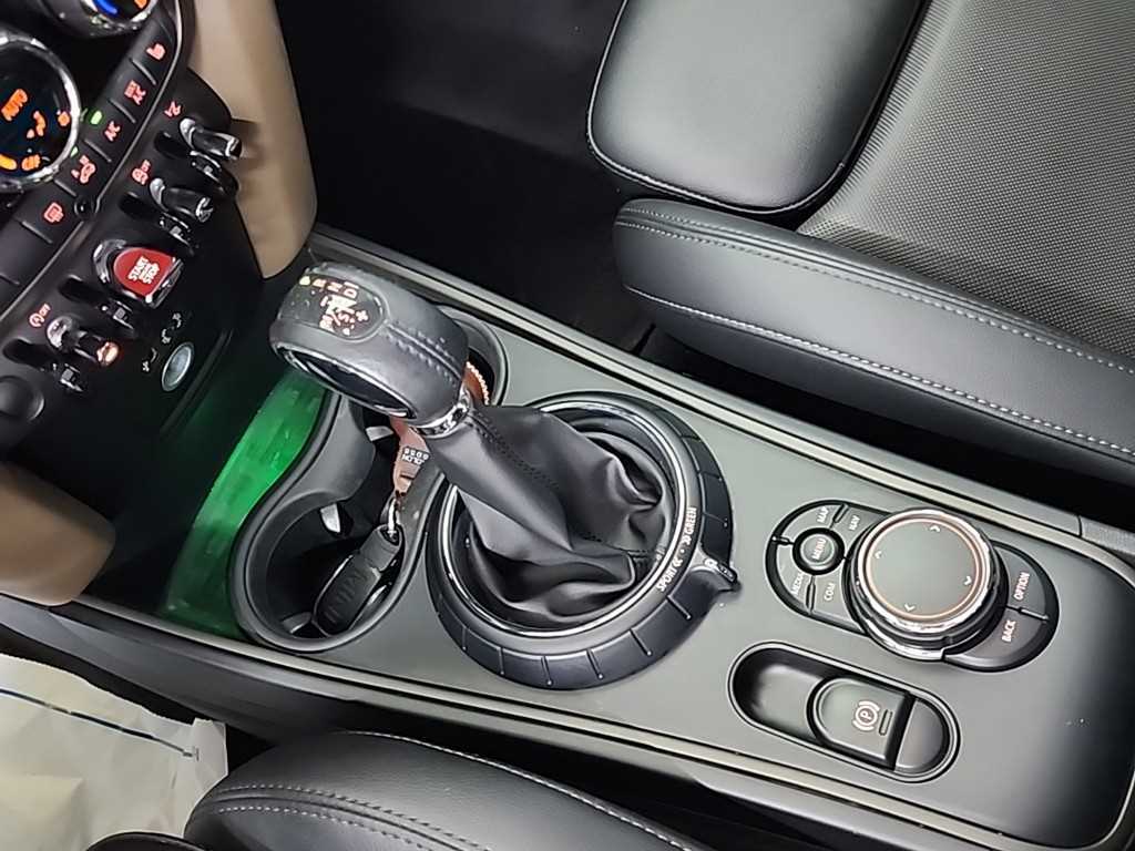 Mini Countryman — photo 08