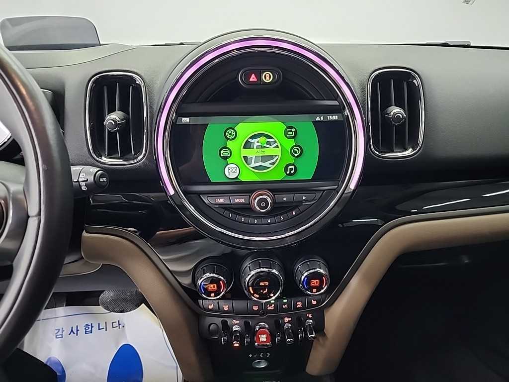 Mini Countryman — photo 10