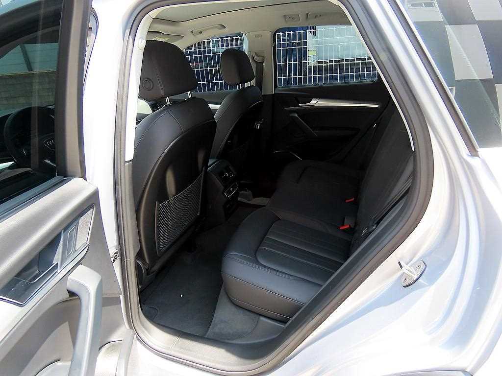 Audi Q5 — photo 06