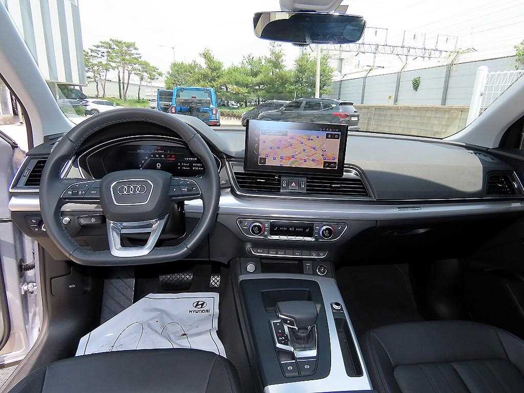 Audi Q5 — photo 07