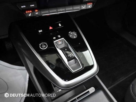 Audi Q4 e-tron — photo 09