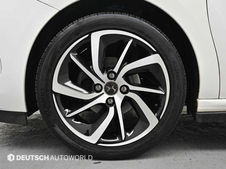 DS Automobiles DS3 — photo 05
