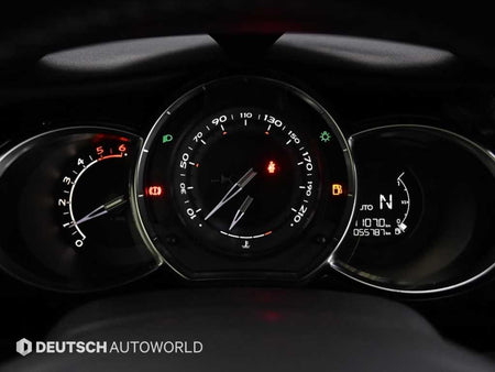 DS Automobiles DS3 — photo 08