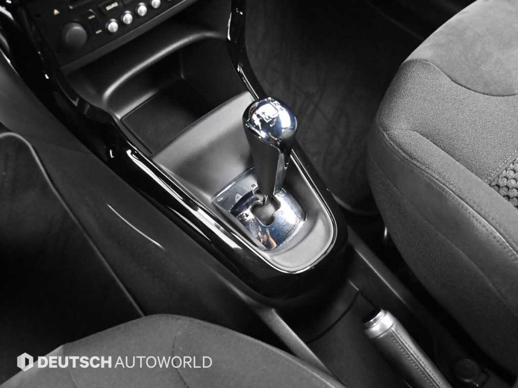 DS Automobiles DS3 — photo 09