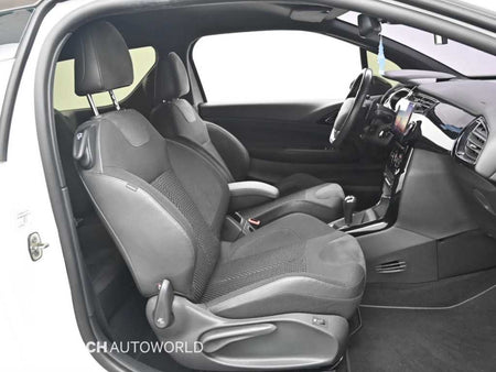 DS Automobiles DS3 — photo 10
